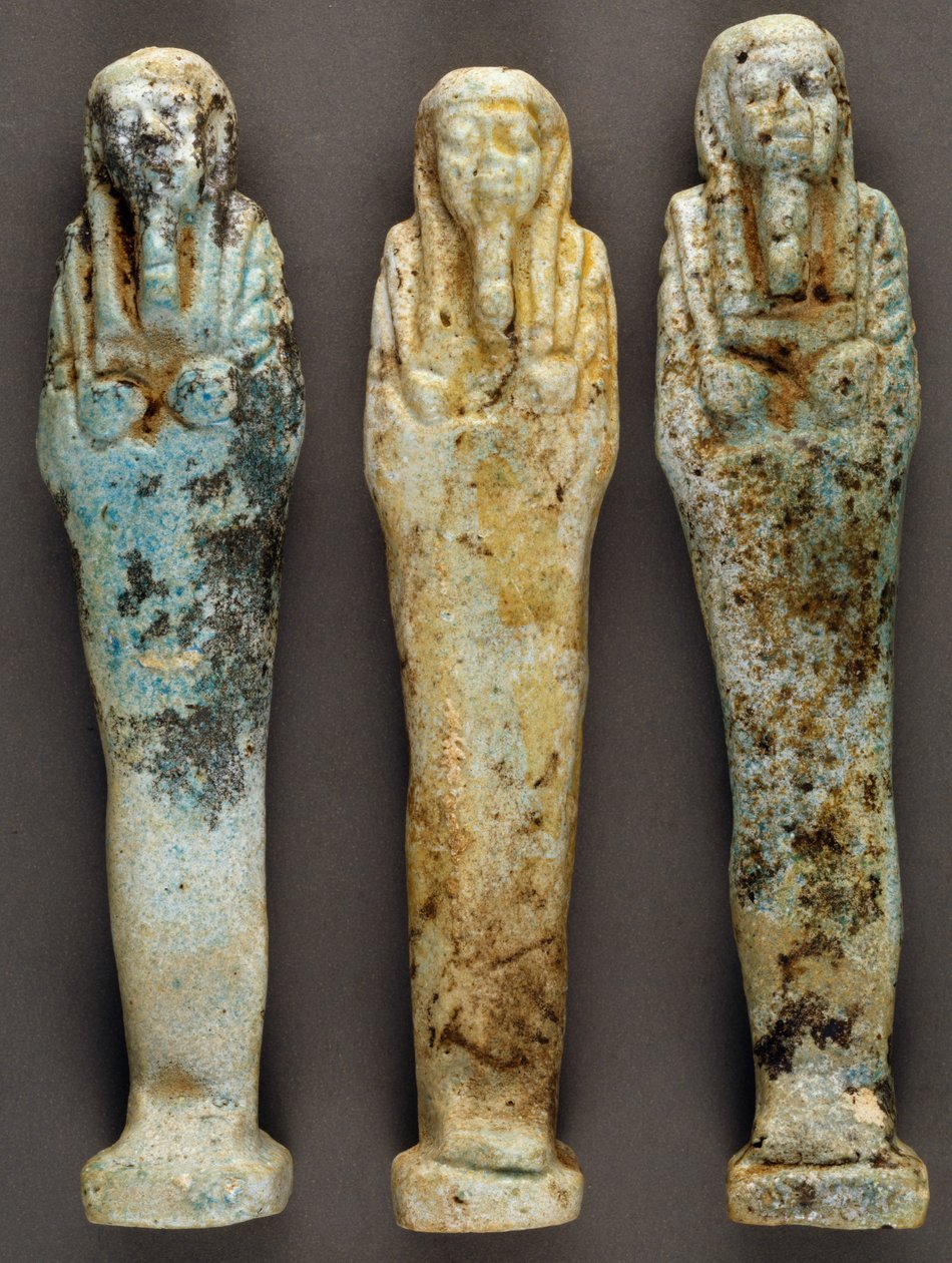 Ushabti (kis szobrok), Ba Disit sírja, Kormányzó sírja, Souby sejk, Bahariya Oasis, Giza, Egyiptom. Egyiptomi civilizáció, 26. dinasztia (i. e. 663-525). alkotó: Egyptian 26th Dynasty