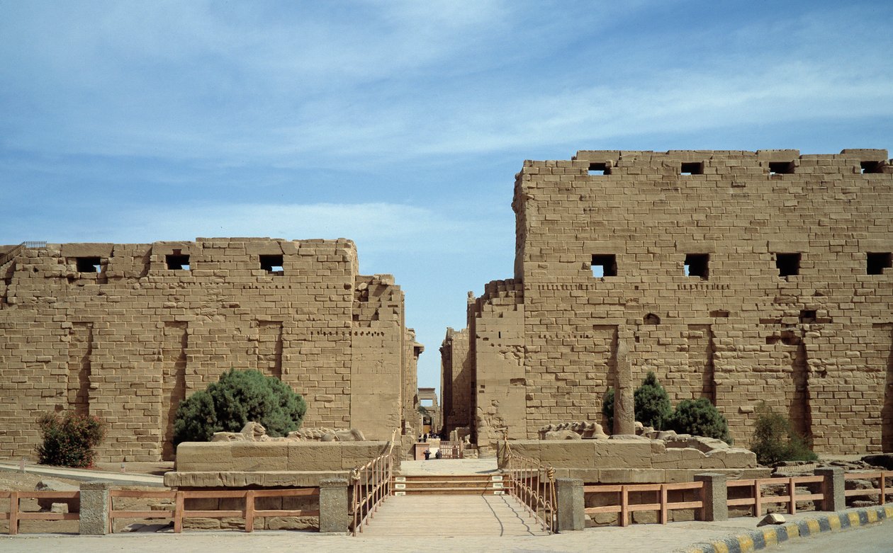 Egyiptomi ókor: kilátás a karnaki templomra. Egyiptom alkotó: Egyptian Egyptian