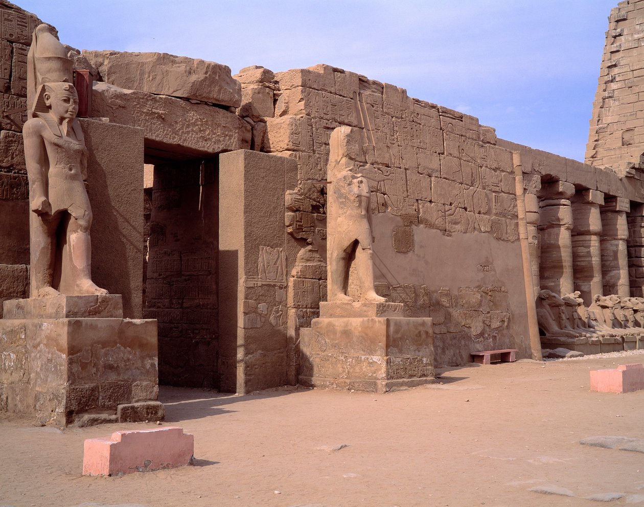Egyiptomi ókor: kilátás a karnaki templomra. Egyiptom alkotó: Egyptian Egyptian