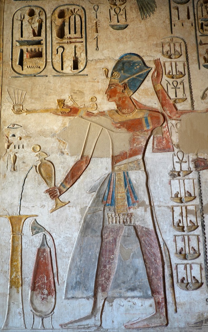 Fáraó, Hórusz temploma, Edfu (freskó) alkotó: Egyptian Egyptian