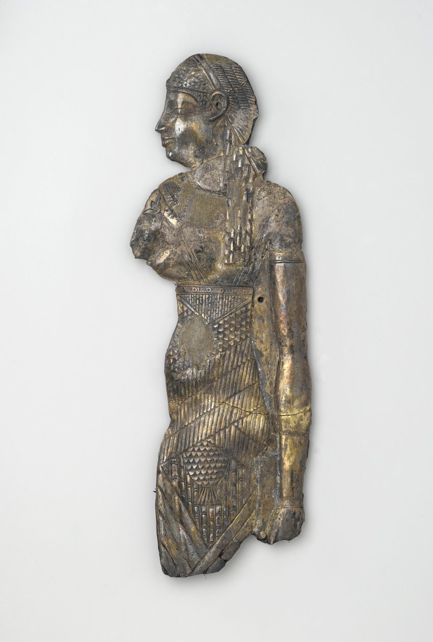 Női alakot ábrázoló tábla, valószínűleg Kr. e. 1. századból (aranyozott repouse ezüst) alkotó: Egyptian Ptolemaic Period