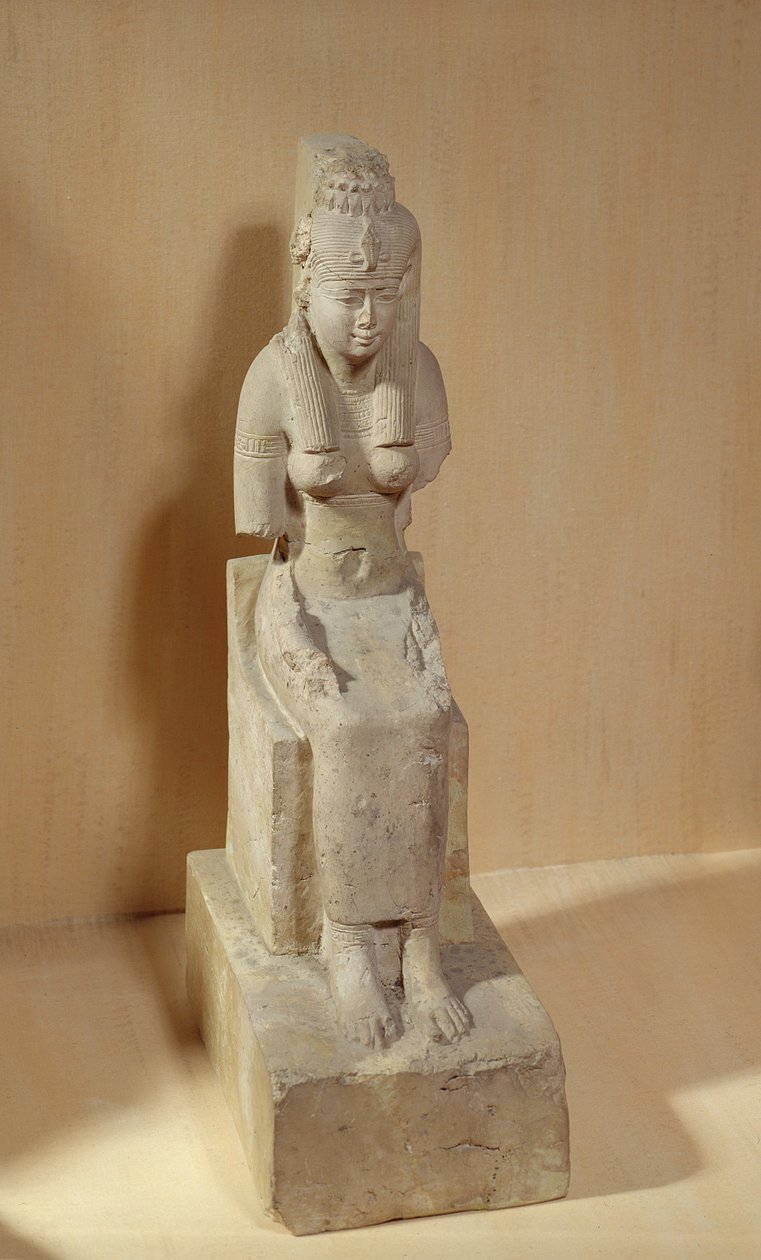 Rattawy istennő szobra Medamudból (mészkő) alkotó: Egyptian Ptolemaic Period