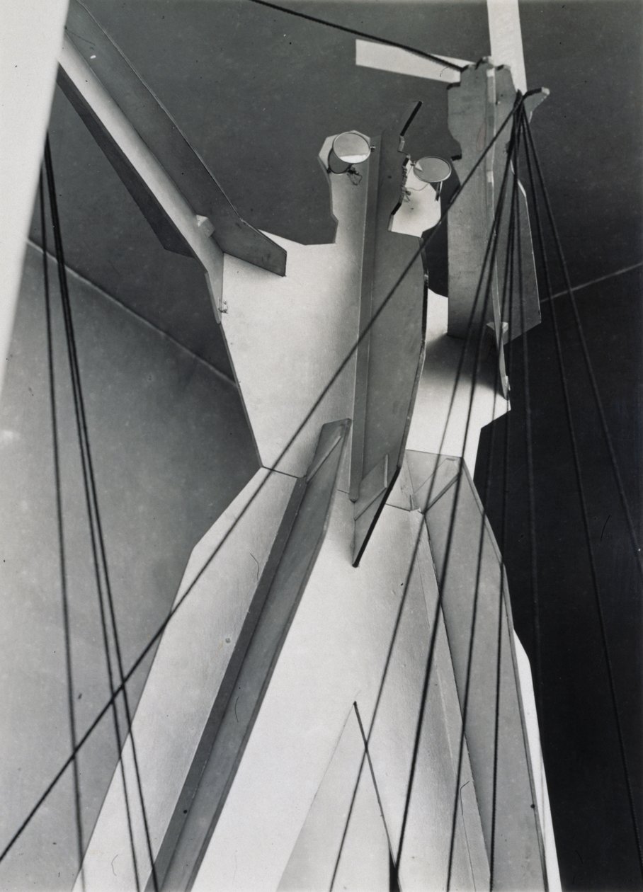 Szobrászat a kölni Pressában alkotó: Eliezer Markowich Lissitzky