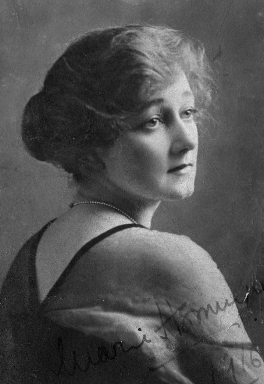 Marie Hemingway 1883-1939, angol színésznő, 1916. alkotó: Elliott and Fry
