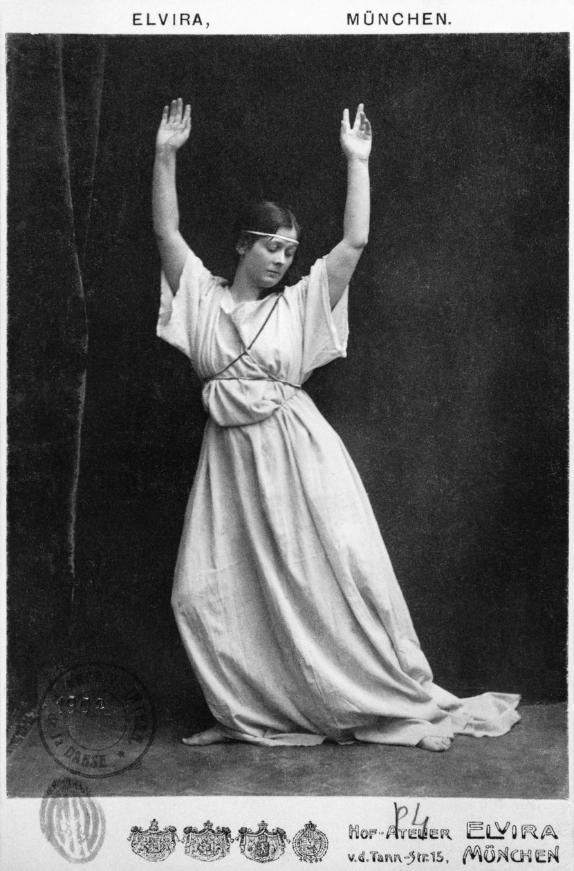 Isadora Duncan (1877-1927) c.1903-04 alkotó: Elvira Studio