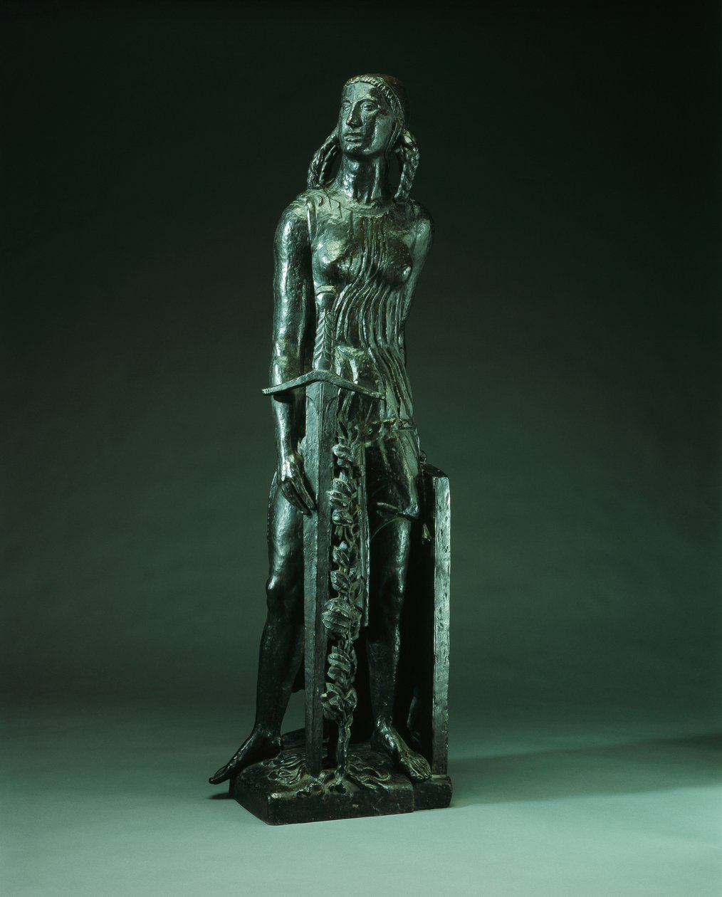 Győzelem, 1921 körül (bronz sötétbarna patinával) alkotó: Emile-Antoine Bourdelle
