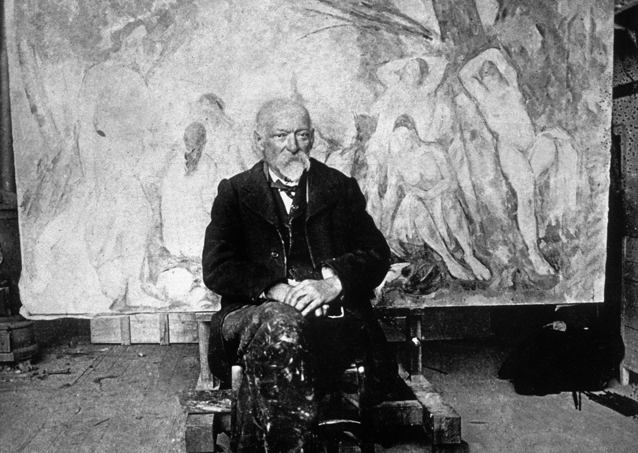 Paul Cezanne (1839-1906) francia festő 1904-ben az egyik úszókat ábrázoló vászna előtt (f/w fotó) alkotó: Emile Bernard