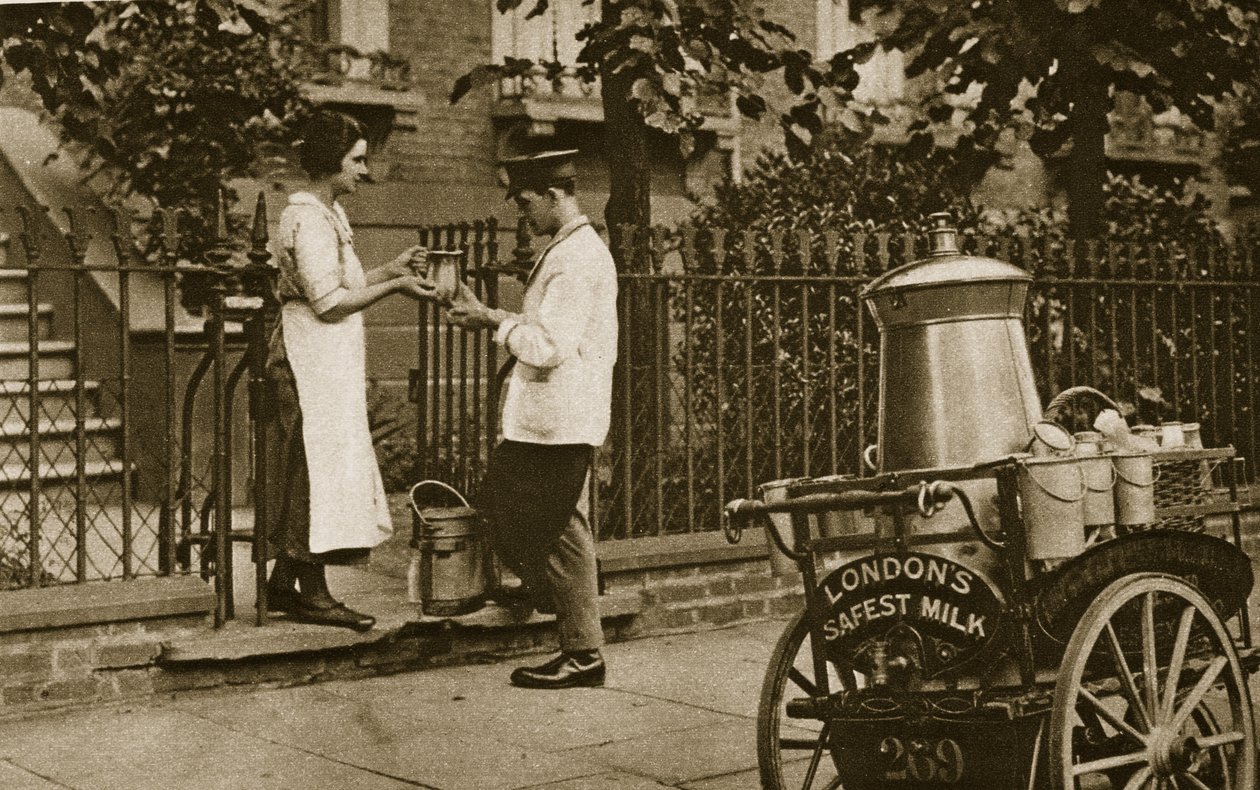 Egy észak-londoni tejesember és háromkerekű kocsija (szépia fotó) alkotó: English Photographer