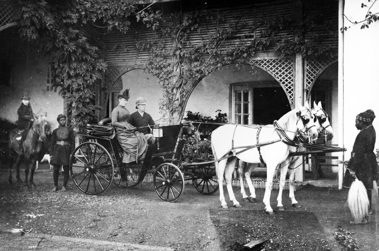Brit család Indiában, 1875 körül alkotó: English Photographer