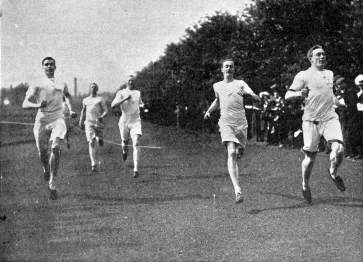 C.H Jupp megnyerte a 220 Yards Challenge Kupát, illusztráció a The Kingből, 1901. május 25. alkotó: English Photographer