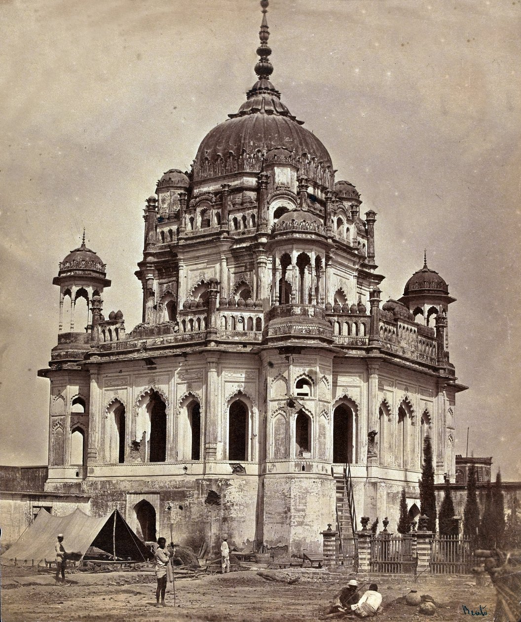 Kupolás palota, 1858 körül alkotó: English Photographer