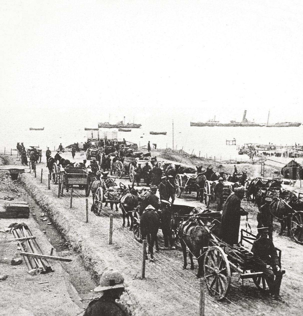 Gallipoli evakuálása alkotó: English Photographer