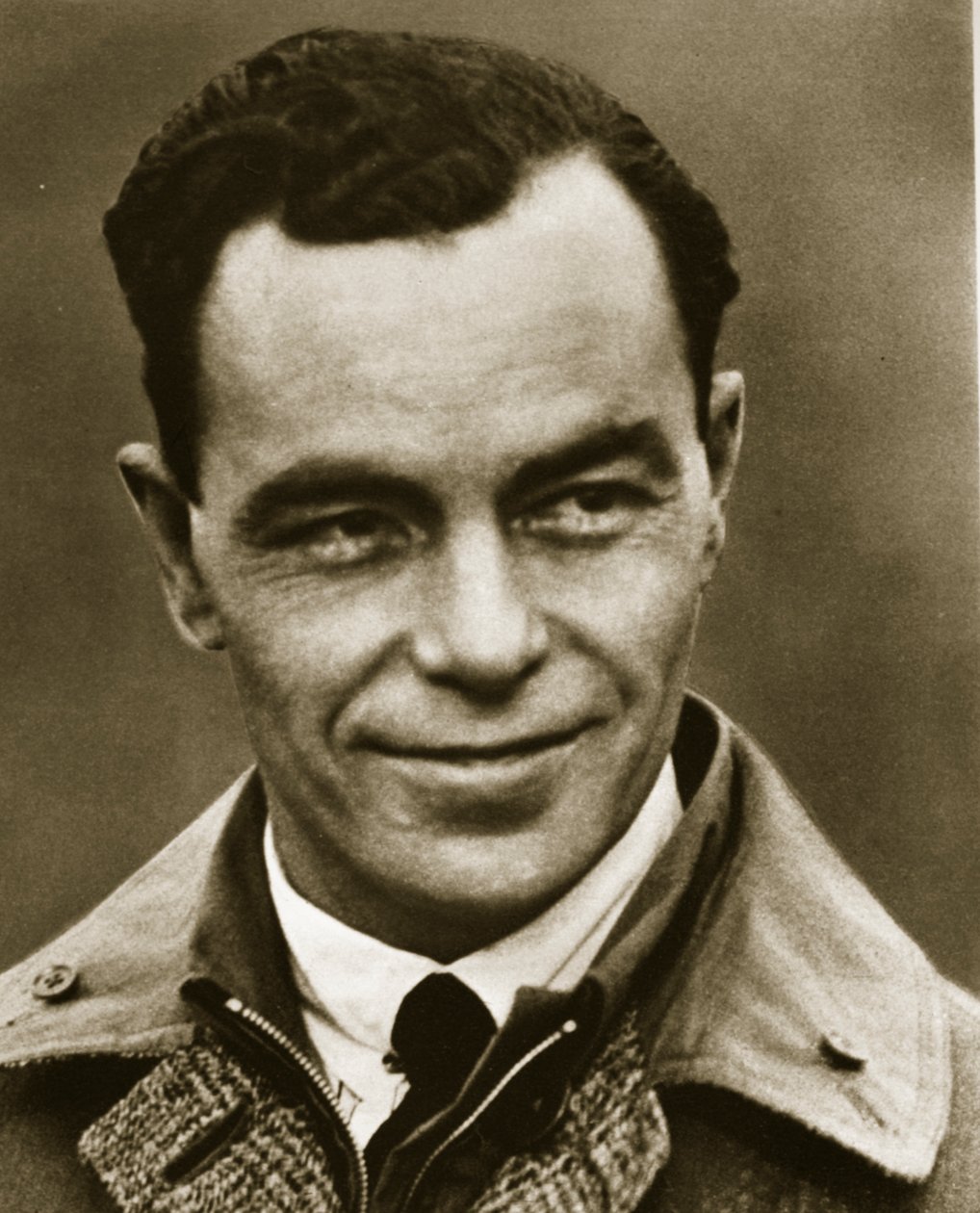 Tizennyolc évig repült, majd .. (fotogravír) alkotó: English Photographer