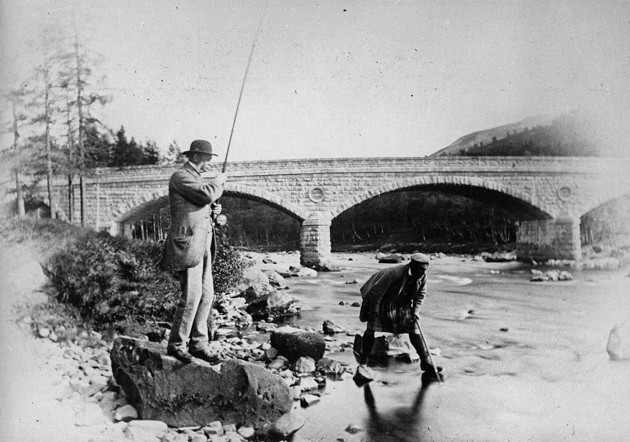 Grey tábornok horgászat a dee-i hídnál, 1892 körül alkotó: English Photographer