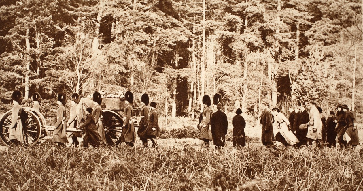 King Georges temetési menet Sandringhamben, A szeretett erdőn keresztül, 1936 alkotó: English Photographer