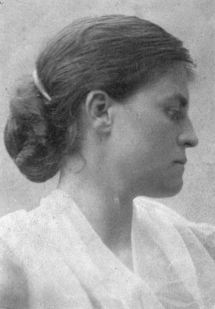 Lady Beatrice Thynne alkotó: English Photographer