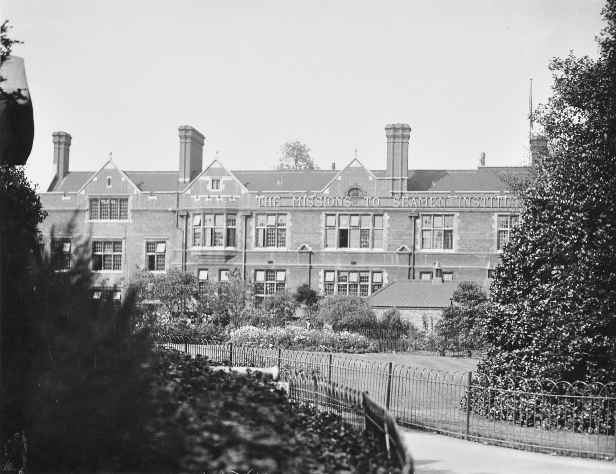 Mission To Seamen Institute, East India Dock Road, 1932 alkotó: English Photographer