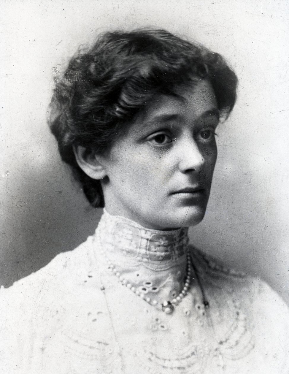 Nelli Cecil alkotó: English Photographer