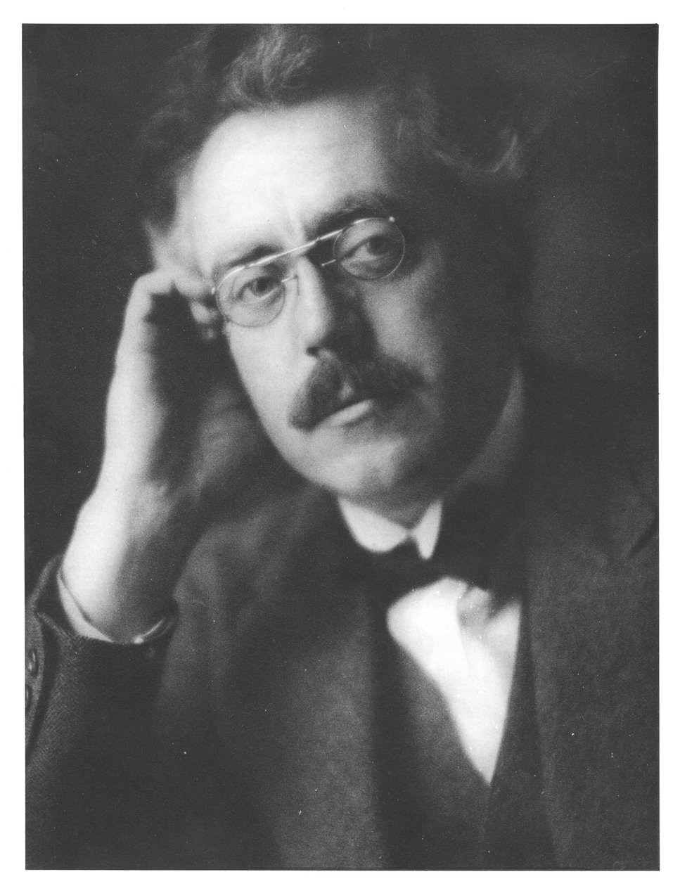Frank Bridge portréja (1879-1941) alkotó: English Photographer