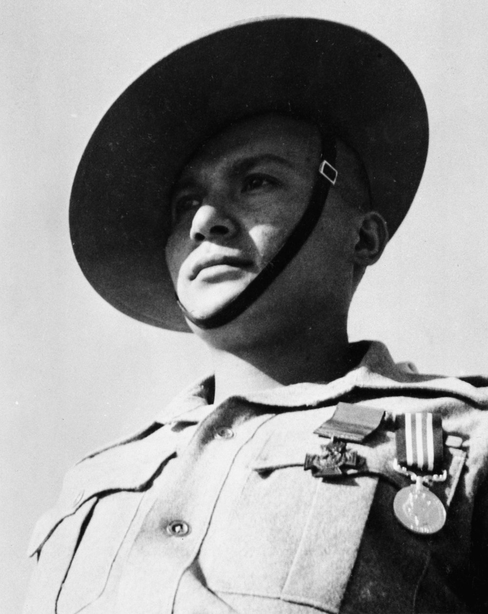 Ganju Lama VC MM puskás portréja, az 1. zászlóalj, Edinburgh 7. hercege saját gurkha puskái alkotó: English Photographer