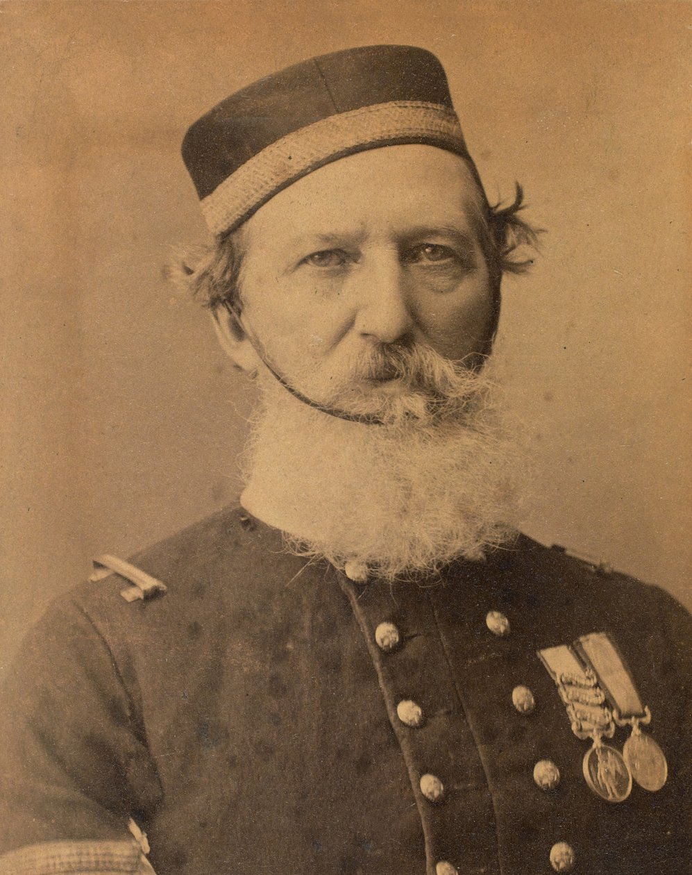 Frederick T. Peake VC őrmester portréja alkotó: English Photographer