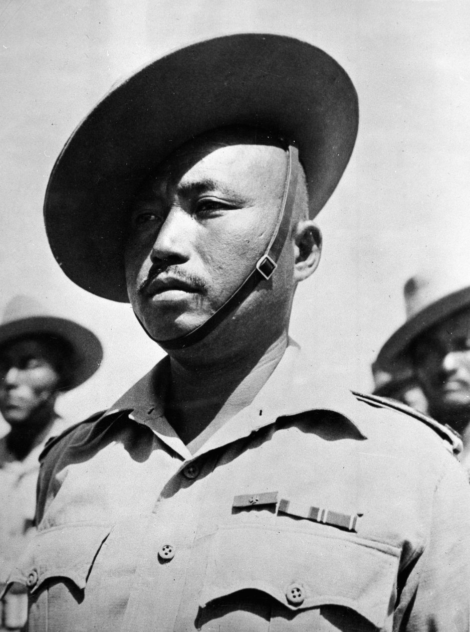 Subedar Lal Bahadur Thapa portréja, a 2. Gorkha puskák 1. zászlóalja alkotó: English Photographer