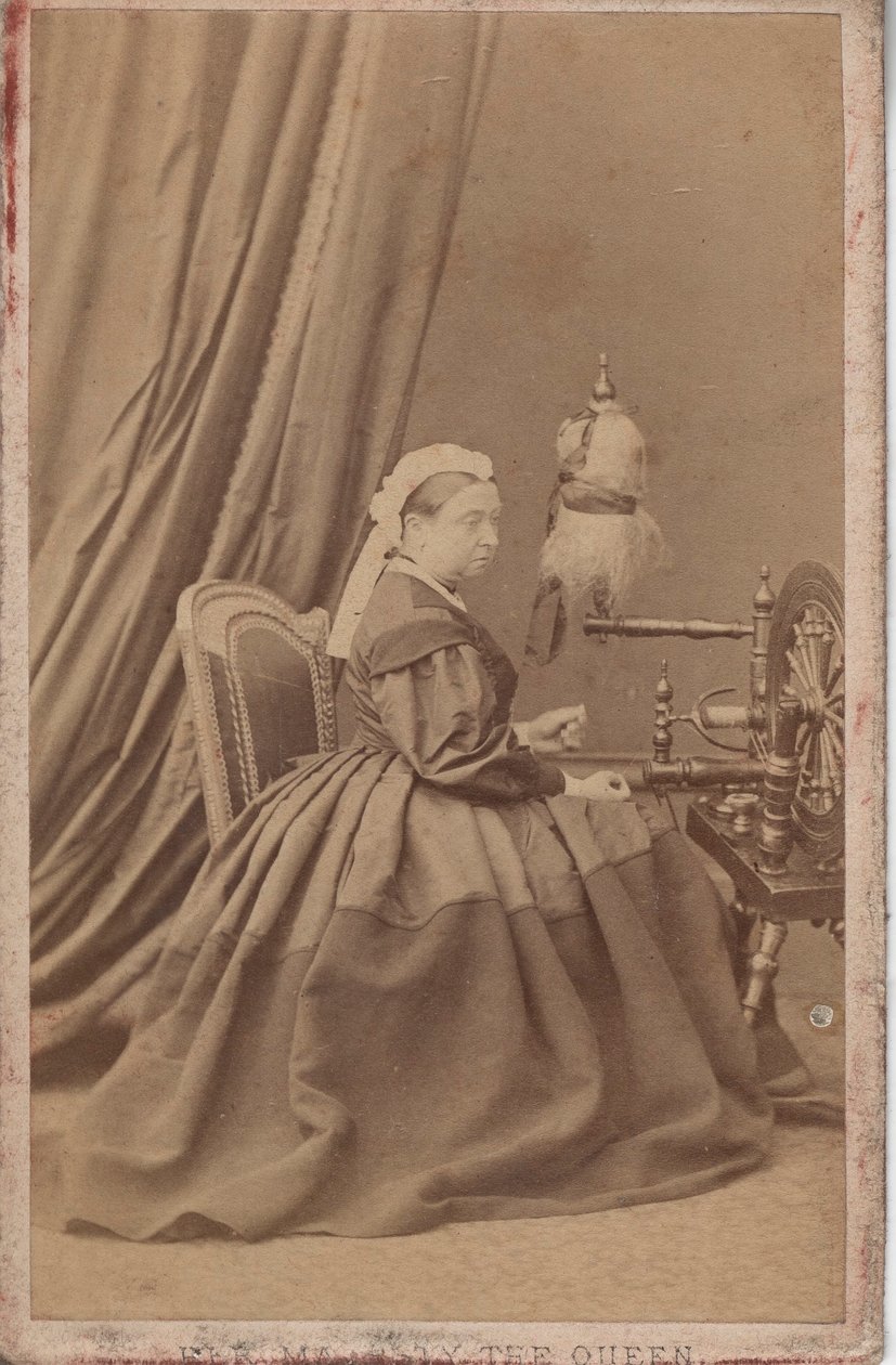 Viktória királynő, 1875 körül alkotó: English Photographer
