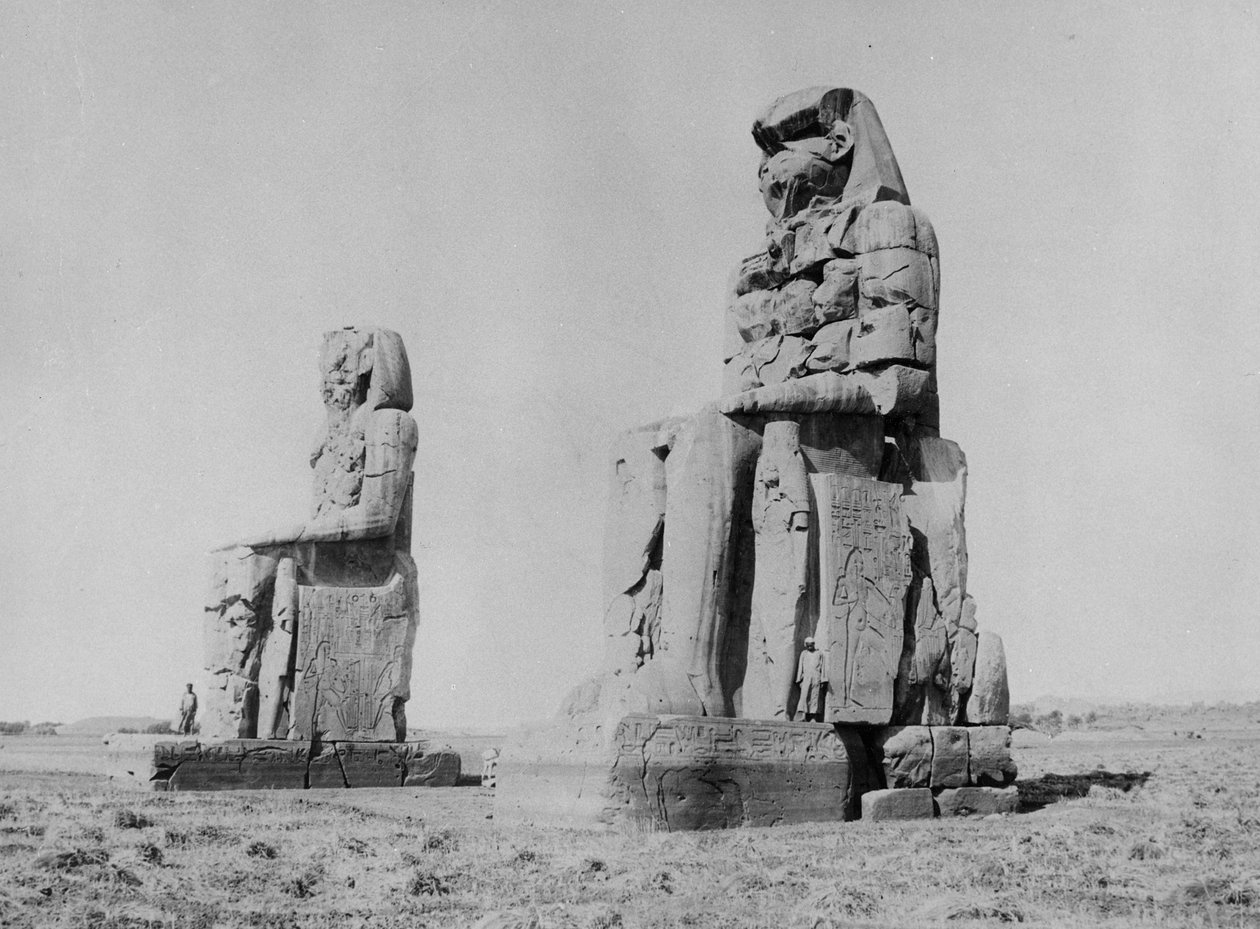 Amenophis III kolosszusai és Memnon kolosszusai alkotó: English Photographer
