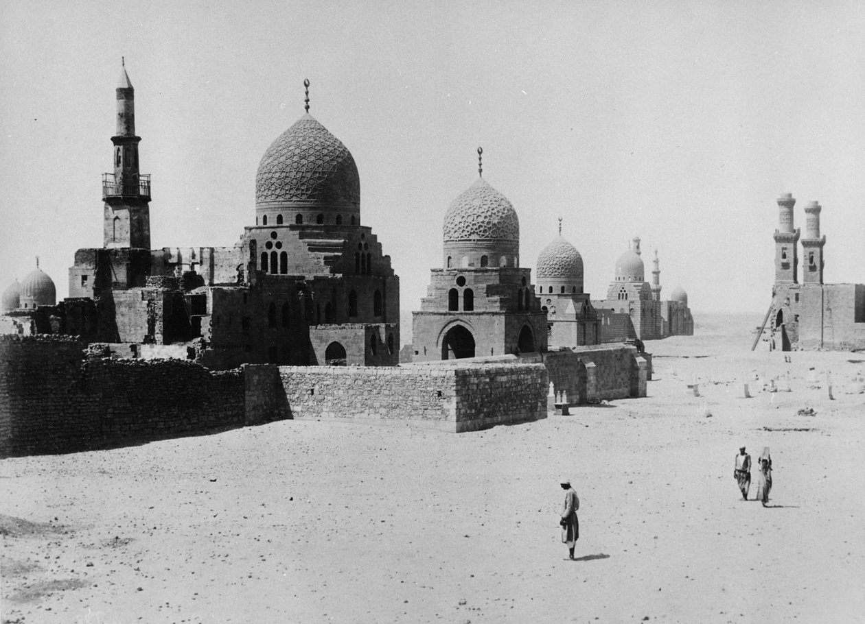 A Khalifa sírjai alkotó: English Photographer