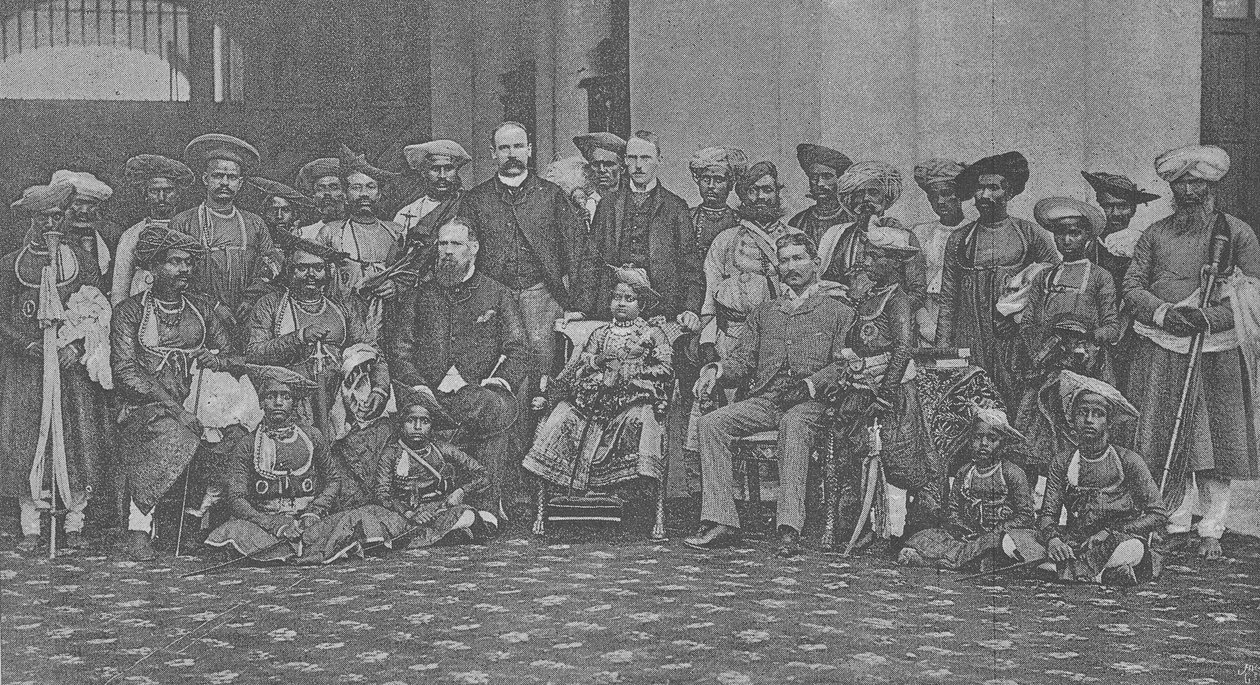 Gwalior fiatal maharadzsa gyámjával, Sir Lepel Griffinnel és udvarával, 1886 körül alkotó: English Photographer