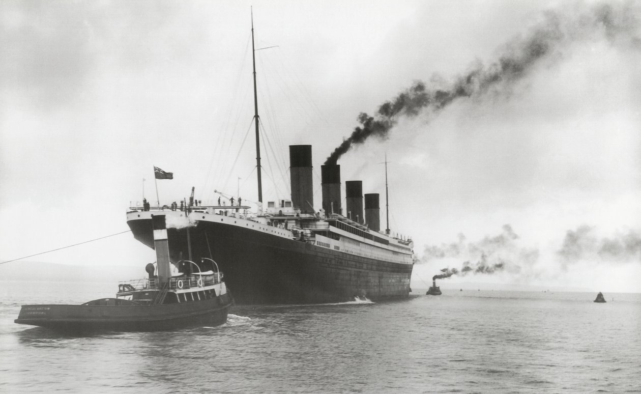 A Titanic készen áll az első útjára, 1912. április 2 alkotó: English Photographer