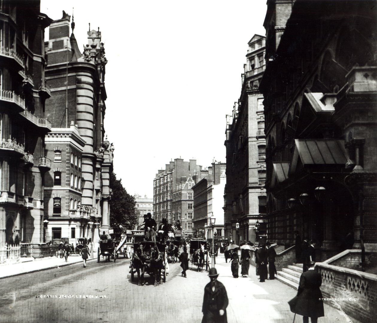 Victoria Street, London, 1890 körül alkotó: English Photographer