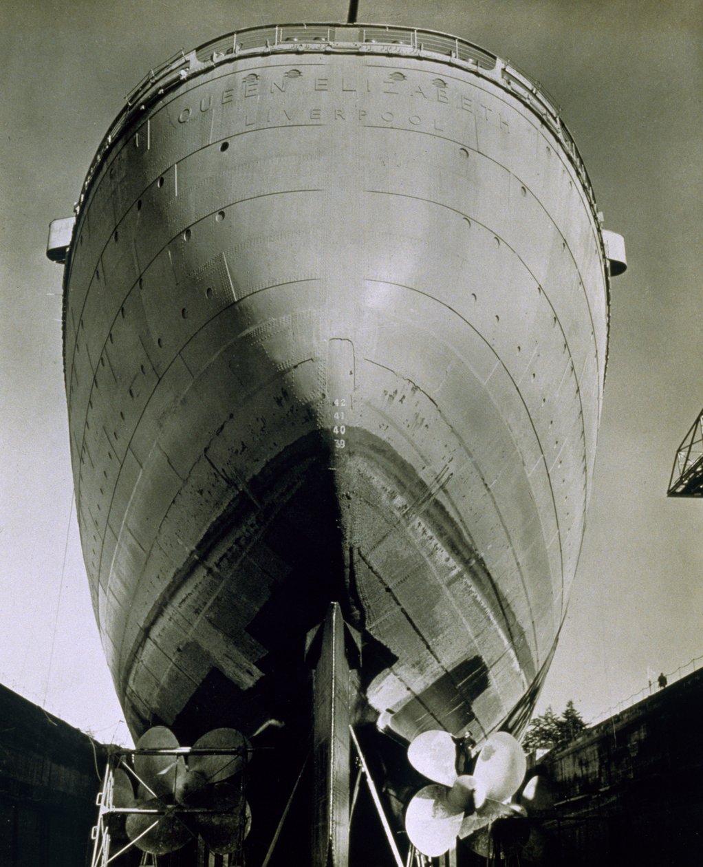 Az RMS Queen Elizabeth képe, 1942 alkotó: English Photographer