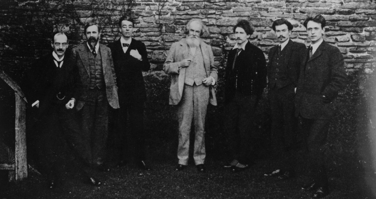 W.B. Yeats irodalmi körével, Sussex-ben, 1914 alkotó: English Photographer