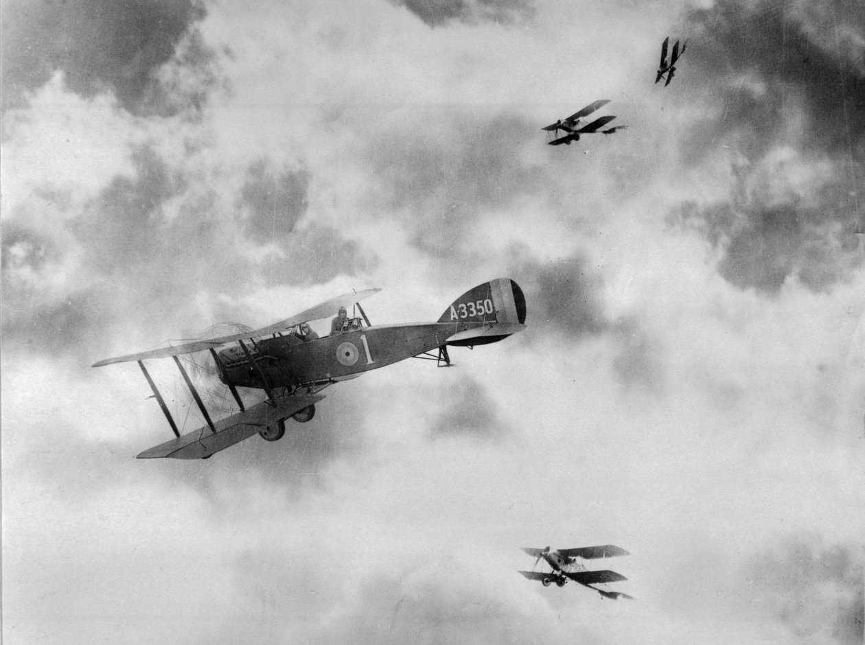 Első világháborús repülőgép, 1916-17 alkotó: English Photographer