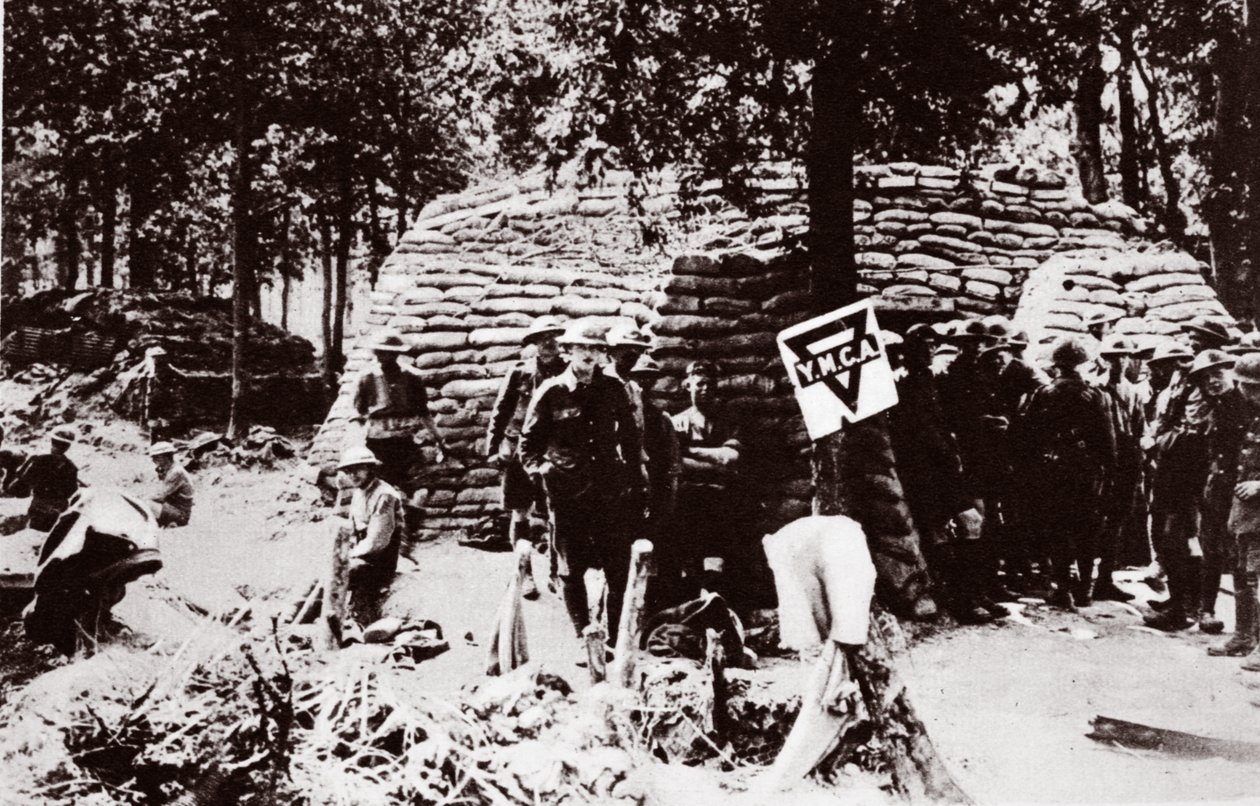 YMCA kantin a fronton alkotó: English Photographer