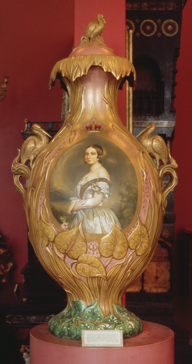 Emlékváza Viktória királynő portréjával, 1851 (kerámia) alkotó: English School