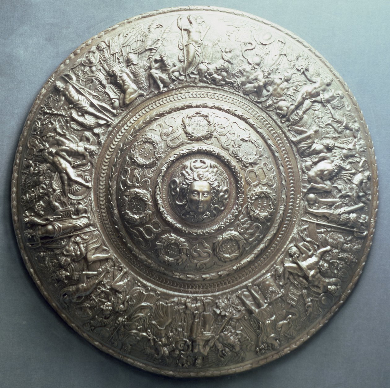 Pajzs Medúza fejével, 1552 (ezüst) alkotó: English School