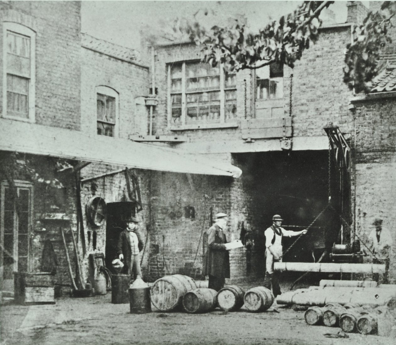 231-235 Kings Road: hátsó magasság, London, 1890 alkotó: English Photographer