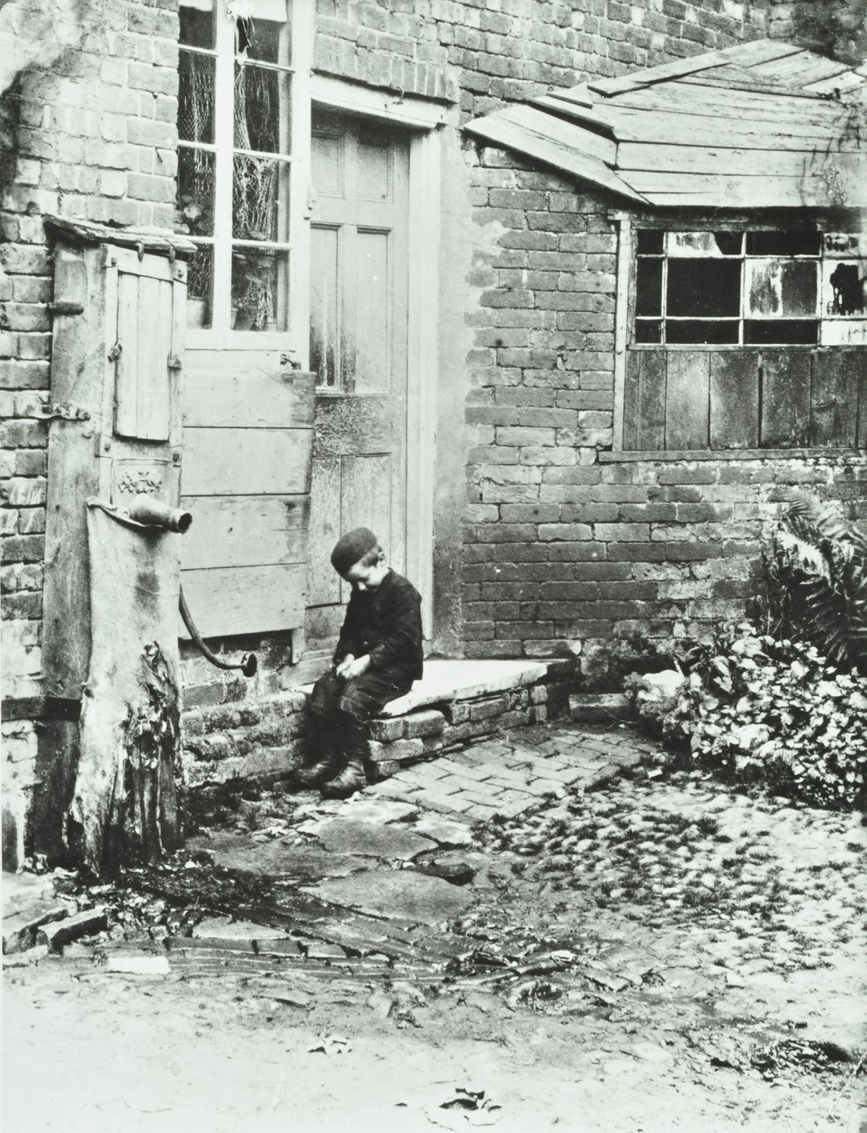 Egy fiú Frogmore-ban, Londonban, 1888 alkotó: English Photographer