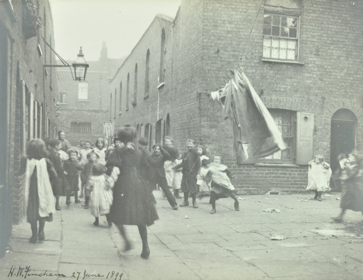 Bishops Court: általános nézet, London, 1899 alkotó: English Photographer