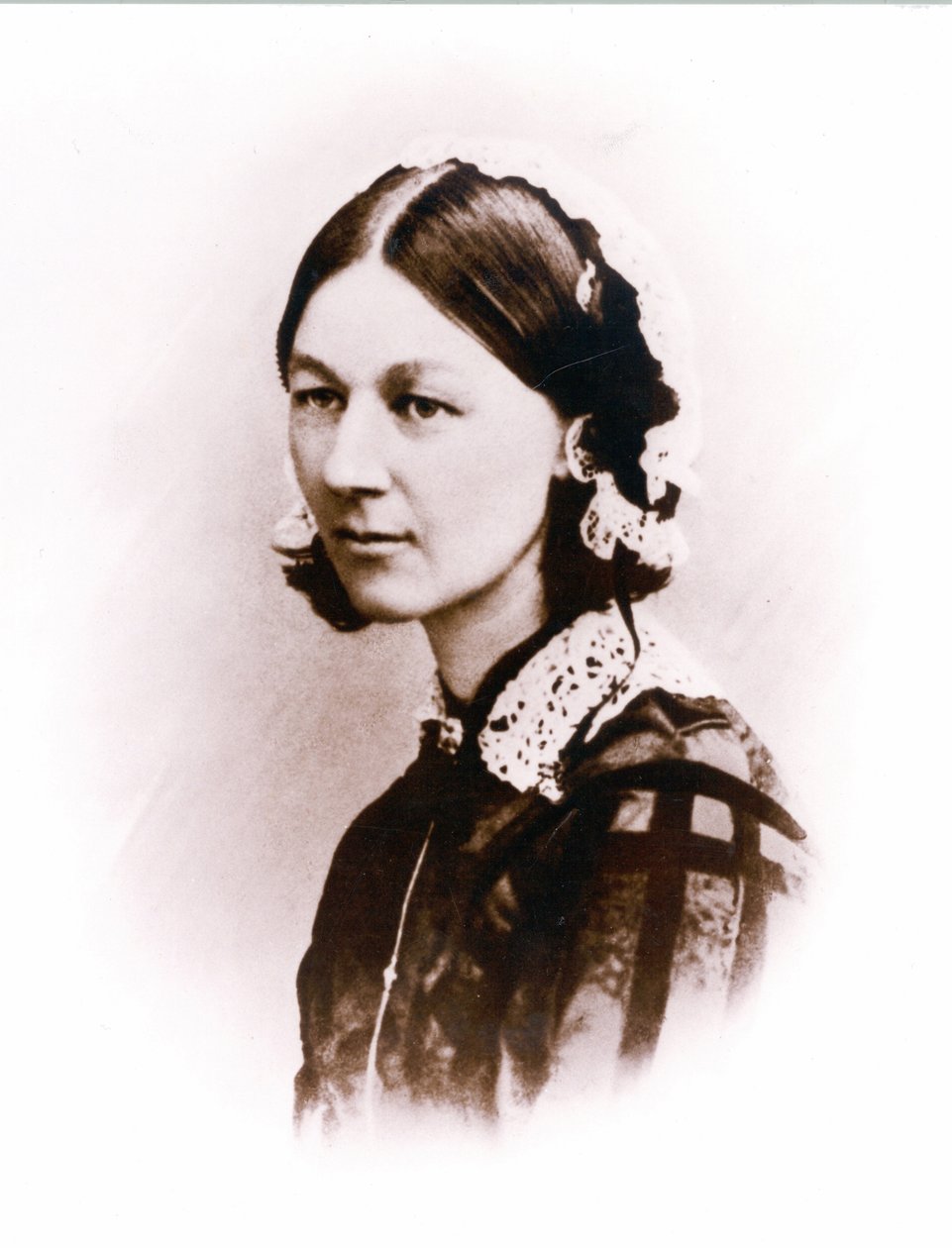 Carte de Visite fénykép Florence Nightingale-ről, H. Lenthall, 1856 körül alkotó: English Photographer