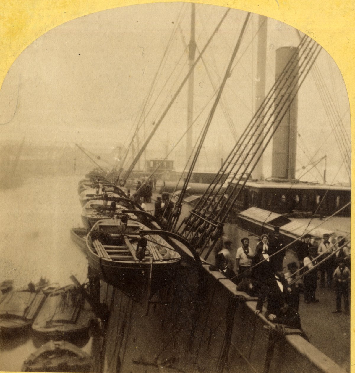 Great Eastern Deck, 1850-60 (albumnyomat) alkotó: English Photographer