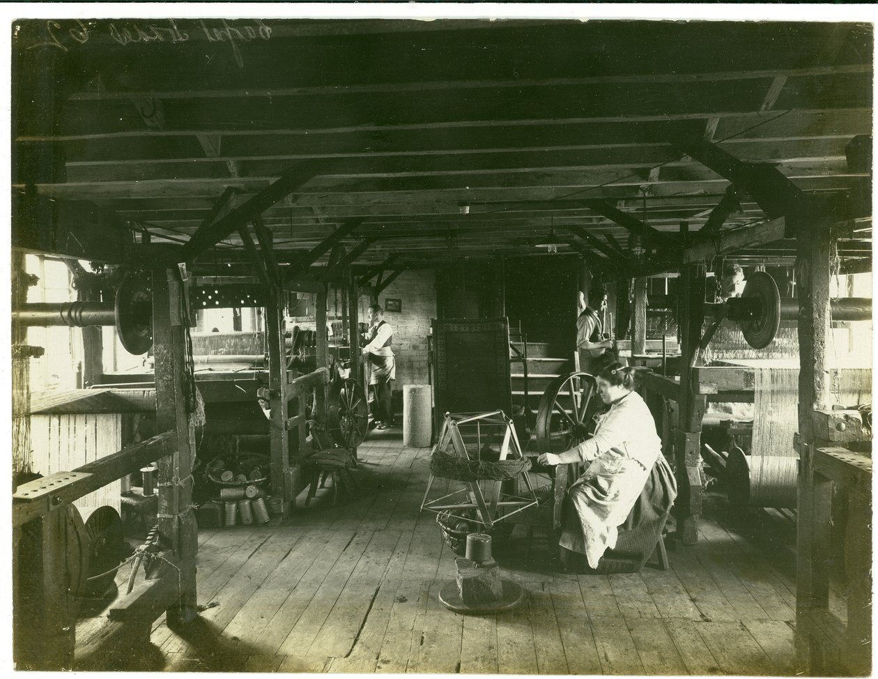 Kézi szövésű szövés, Hughes gyár 1923. 2. sz alkotó: English Photographer