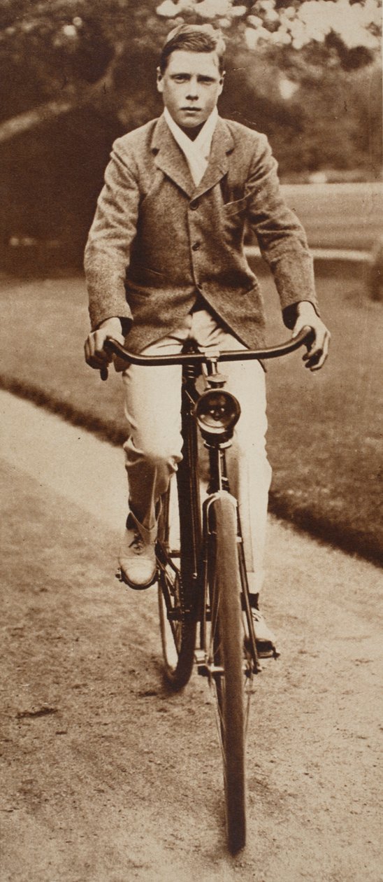 VIII. Edward király kerékpáron ült 1911-ben alkotó: English Photographer
