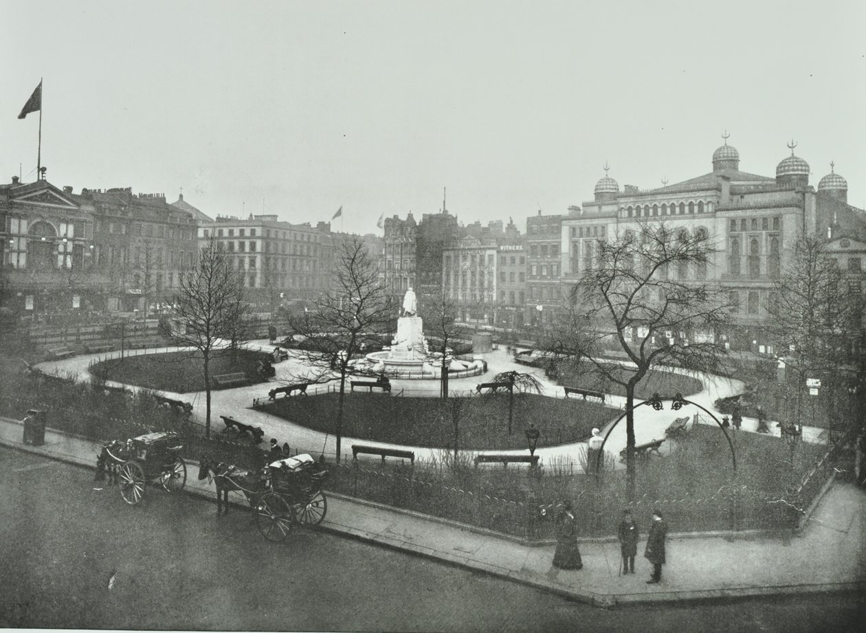 Leicester Square, Westminster LB: északkeletre nézve, 1896 alkotó: English Photographer