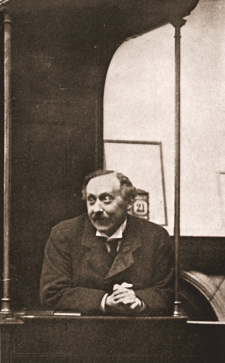 Mr Herbert Gladstone in the witness-box at the trial of Emmeline Pankhurst and others alkotó: English Photographer