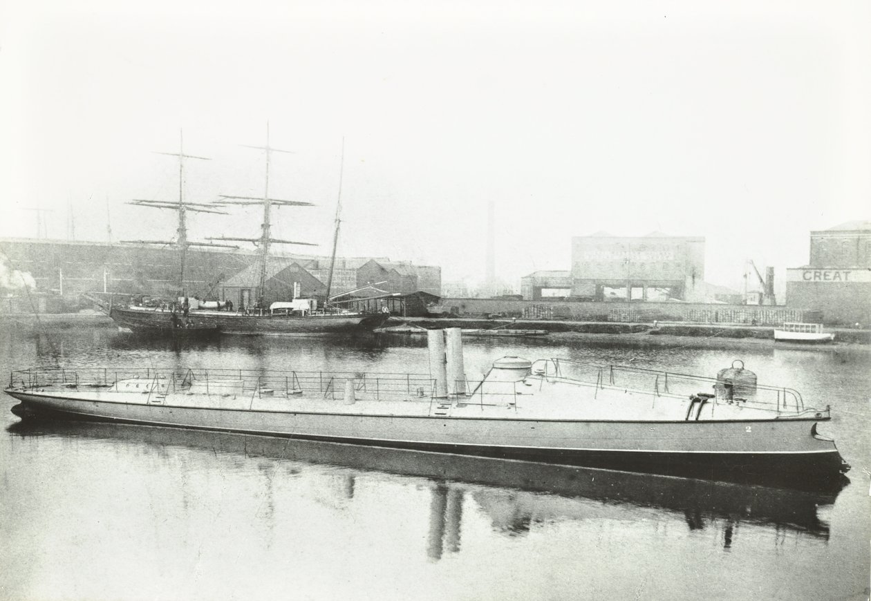 A portugál kormány számára épített három torpedócsónak egyike, London, 1881 alkotó: English Photographer