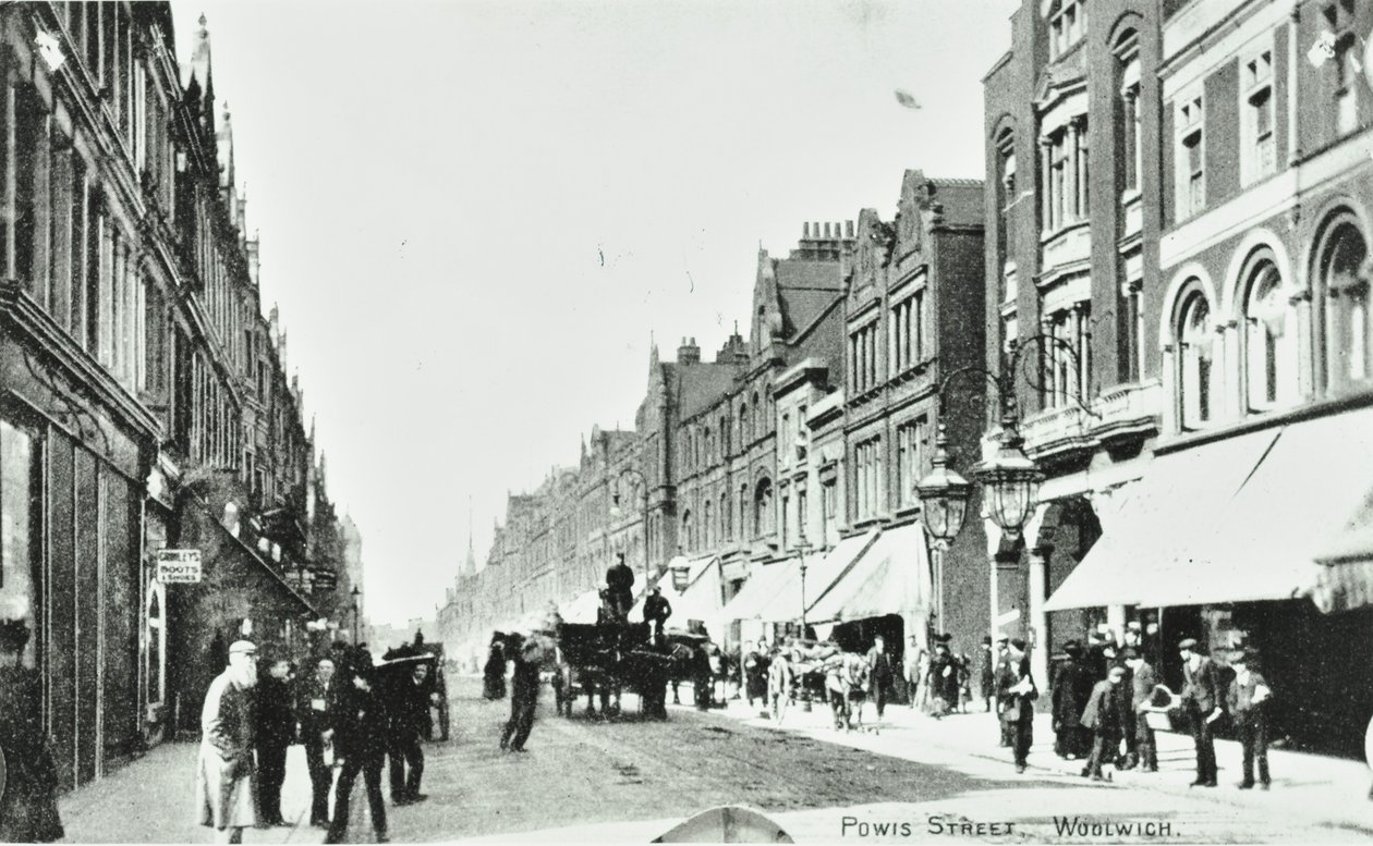 Powis Street, Woolwich: általános nézet, 1890 alkotó: English Photographer