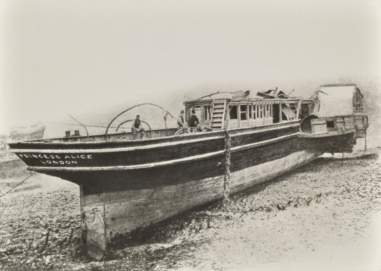 Alice hercegnő: miután a Temzéből nevelkedett, London, 1889 alkotó: English Photographer